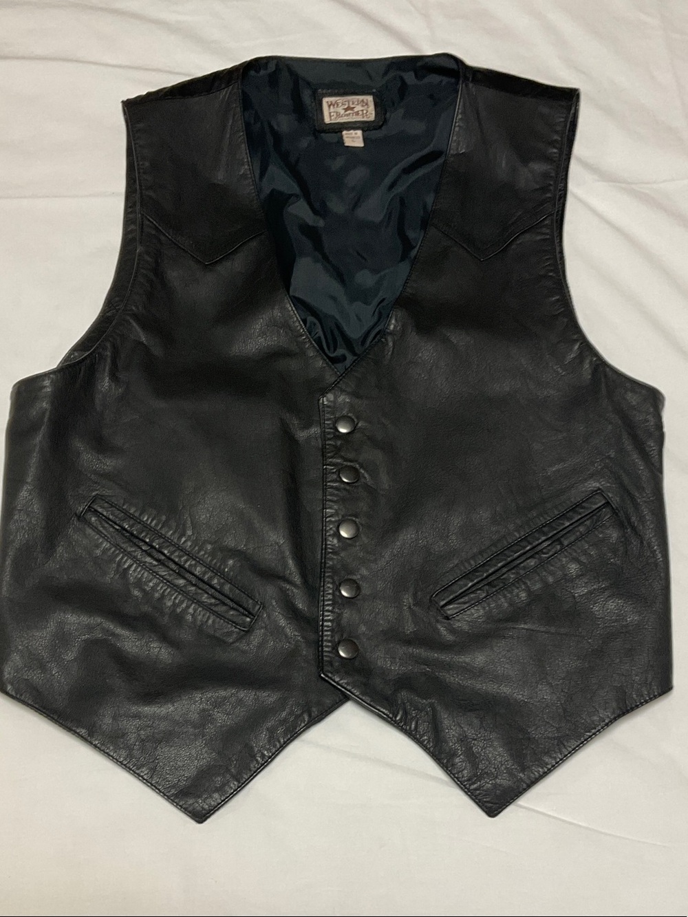 Vintage Genuine Leather Western Frontier Black Vest. Men’s size L